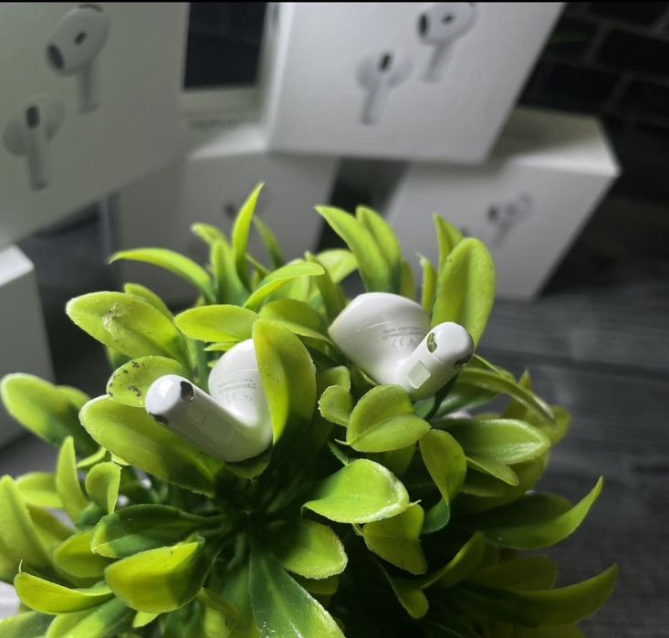 Наушники от Apple AirPods