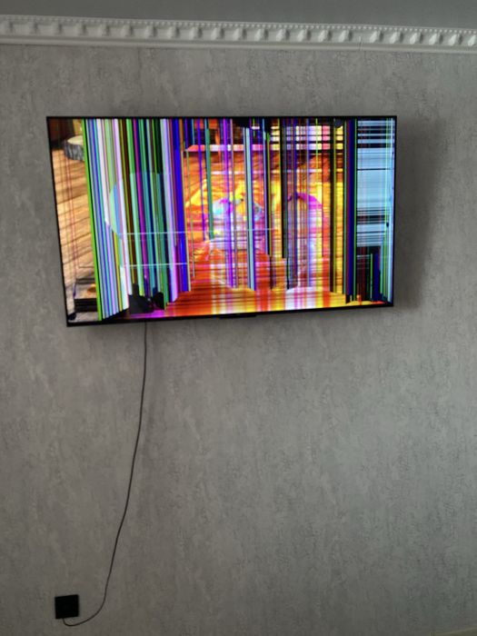 Продам телевизор на запчасть