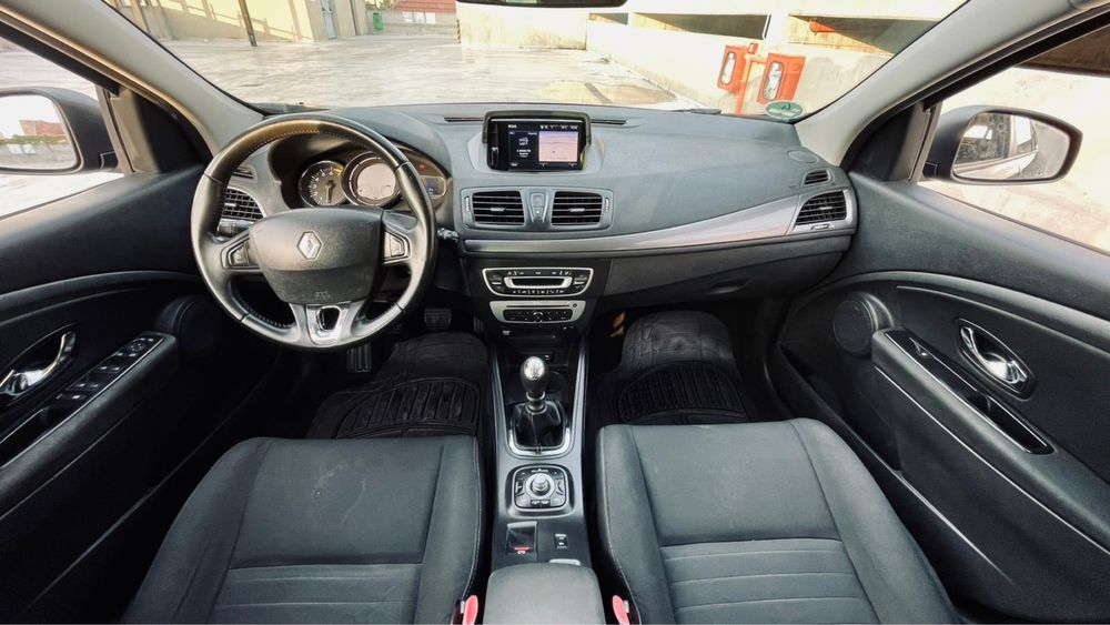 Renault Megane 1.2 TCe 2015  Keyless Navi Lane Assist