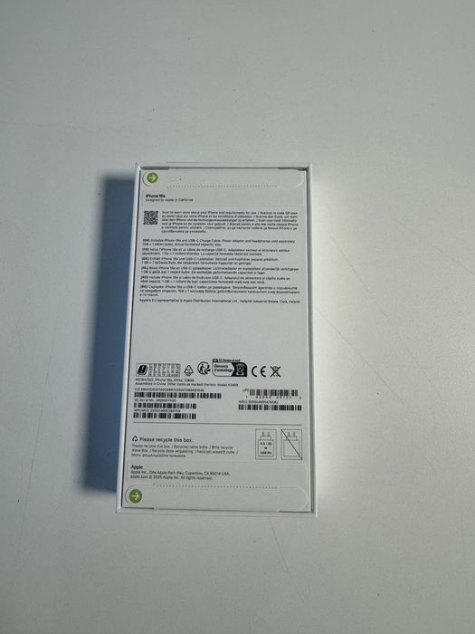 iPhone 16e 128GB White