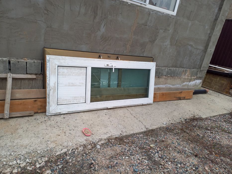 Пластиковые двери