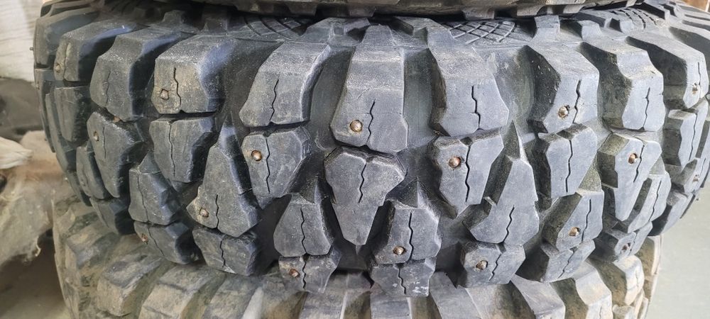 Колеса на Уаз комплект