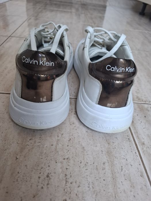Оригинални кожени обувки Calvin Klein