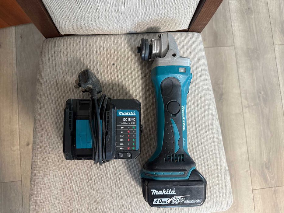 Makita DGA452 Флекс