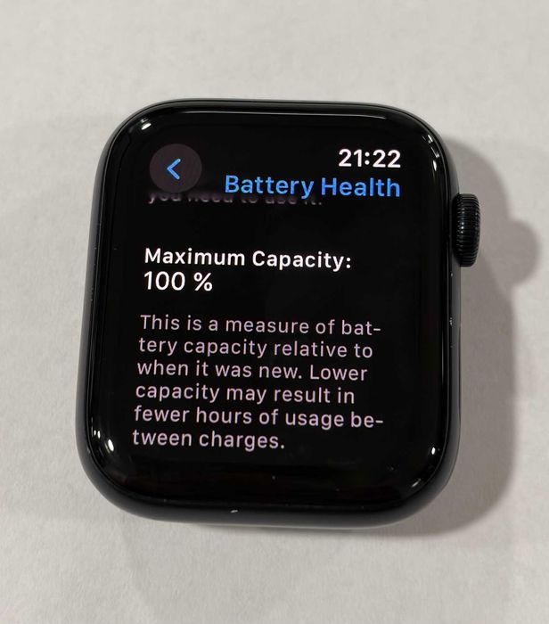 Смарт часовник Apple - Watch SE2 v2 Cellular