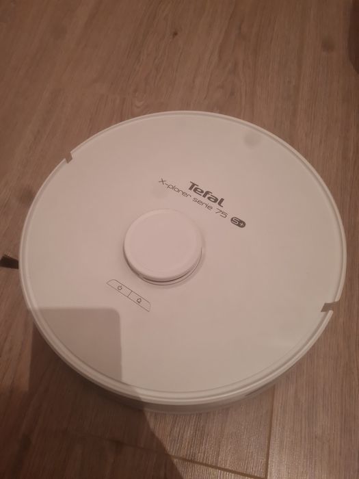 Робот пылесос  продается