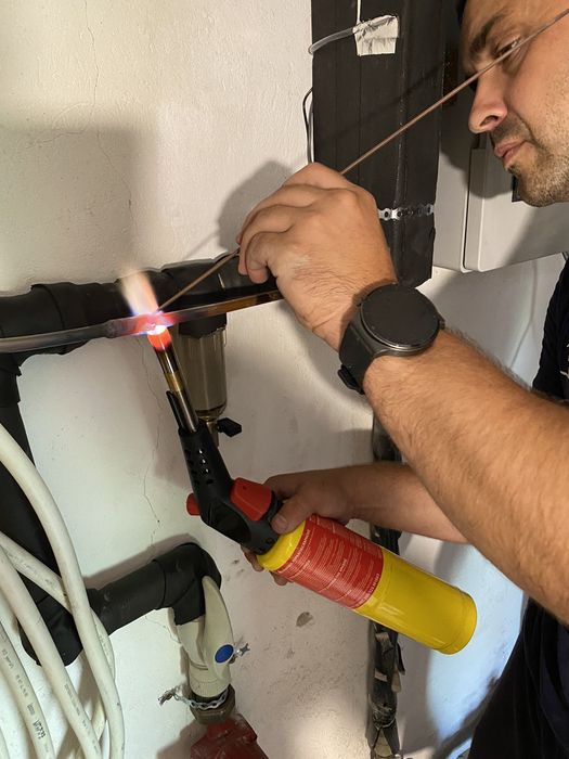 Термопомпа въздух вода, евтино отопление , ВИК и канализация