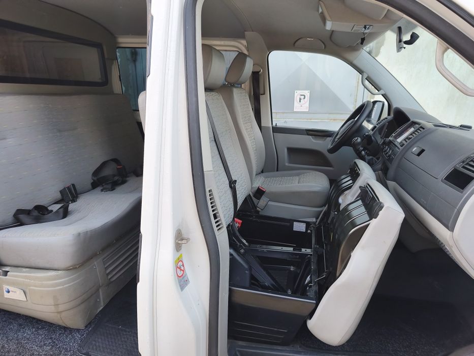 VOLKSWAGEN Transporter 2013 — imagine 4