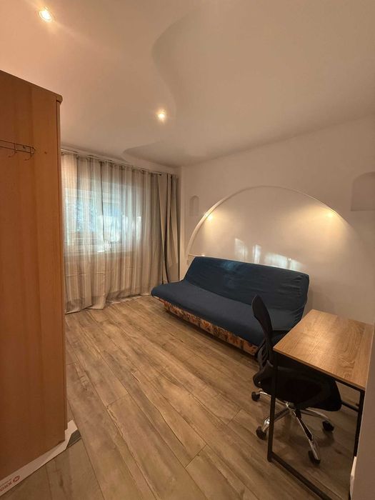 Apartament decomandat 3 camere de închiriat - Spitalul Județean Constanța | 2 băi | Prima închiriere după renovare