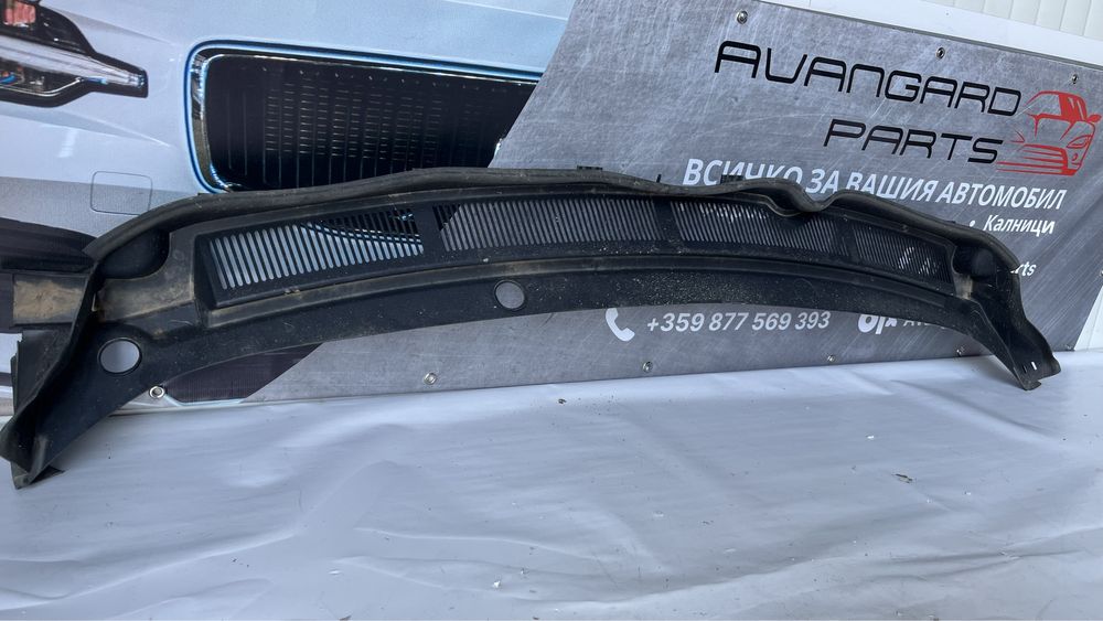 2 броя лайстна под чистачки Ford Transit Courier 2014-2018