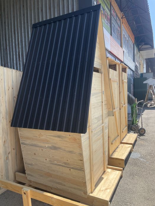 Туалеты из дерево.Материал сосна.