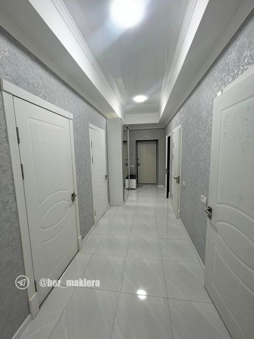 Без МАКЛЕР!! Сдается 2-комнатная квартира девушкам срочно!!!