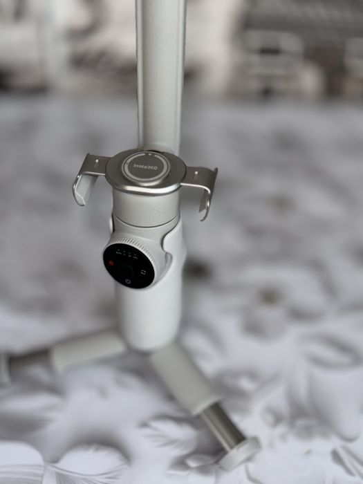 Продается стабилизатор insta show 360