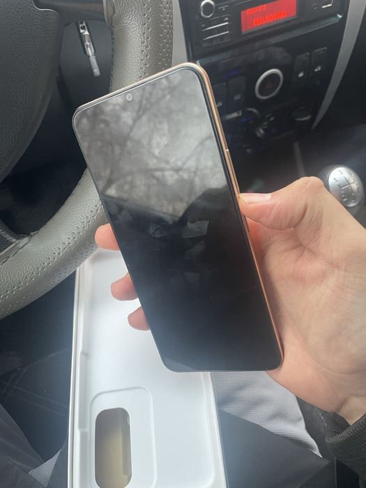 Продаю Vivo Y35m 5G