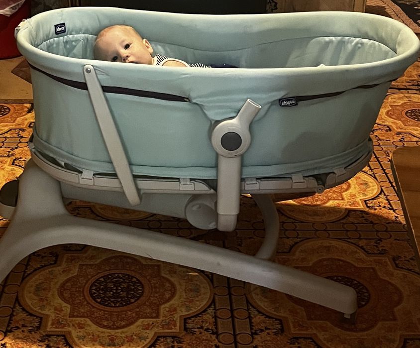 Детская люлька Chicco Baby Hug Air 4 в 1 (б/у)