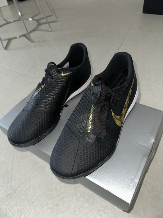 Ghete fotbal sintetic Nike Phantom