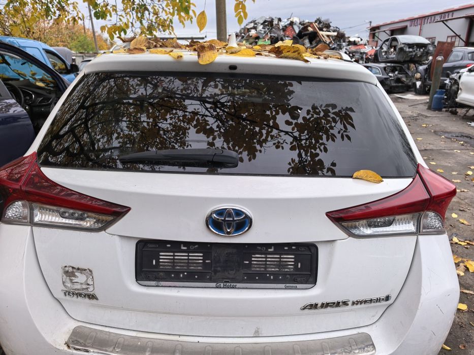 Заден капак за Toyota Auris