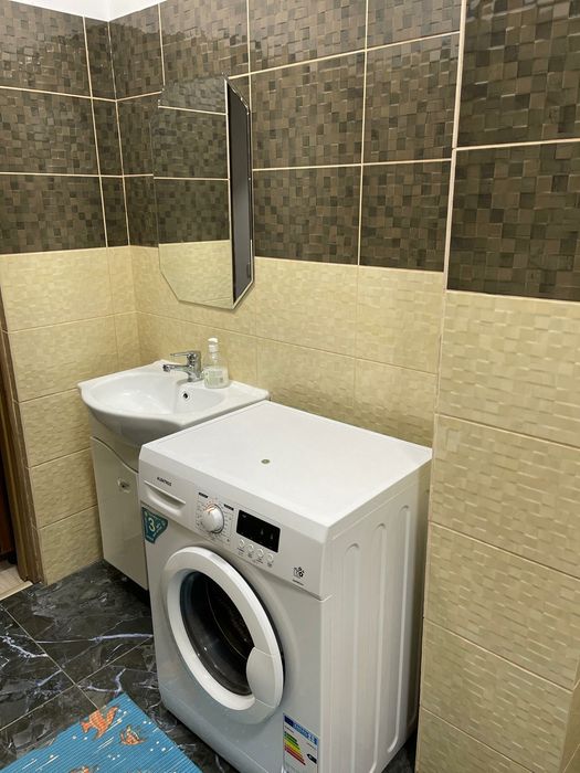 Cazare/Regim hotelier  Apartament 3 camere cazare  Sebastian sector 5