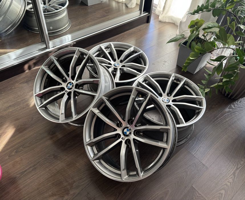 диски BMW G30 R18