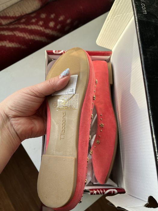 Продам обувь новая,не подошел размер