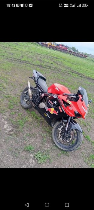Продам мотоцикл 250кубов.