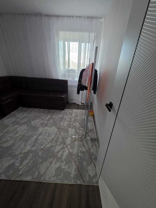 Продам 3-комн. в 19 мкр