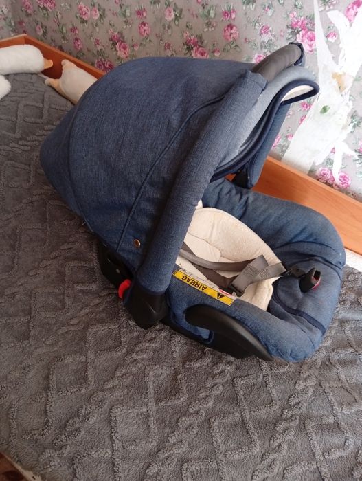 Продам автолюльку