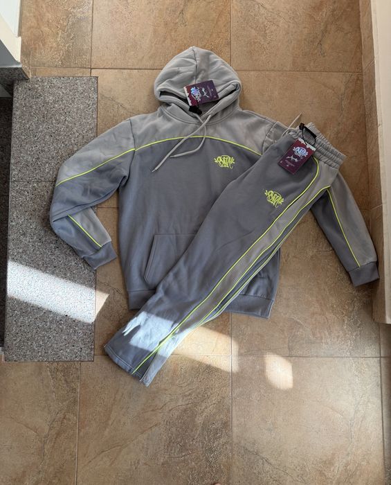 Syna World Tracksuit
