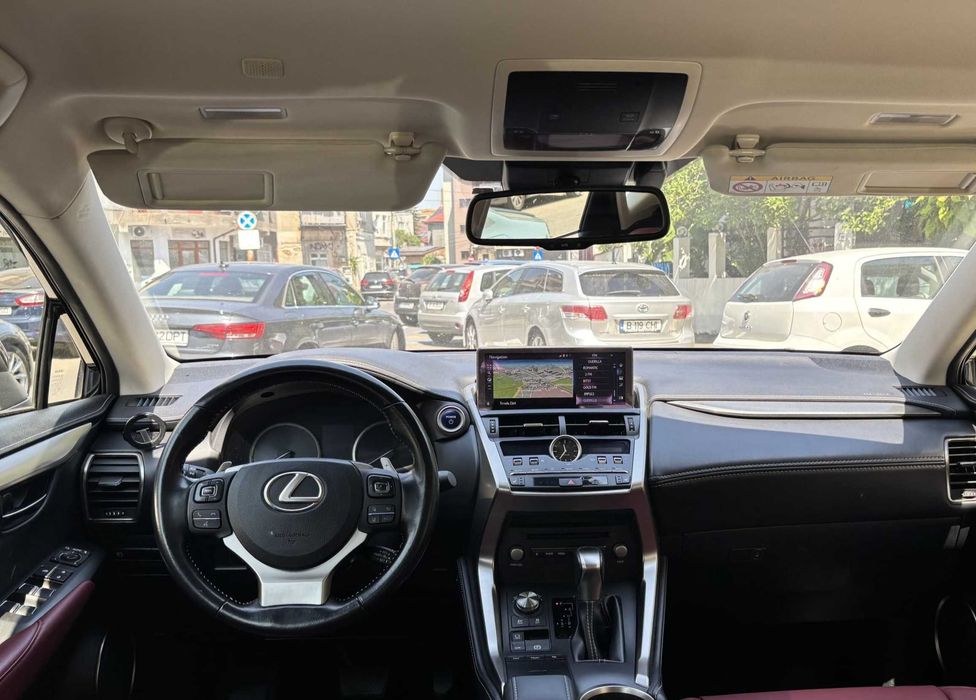 Lexus NX 300h 4x4 77500 km 2020 impecabil