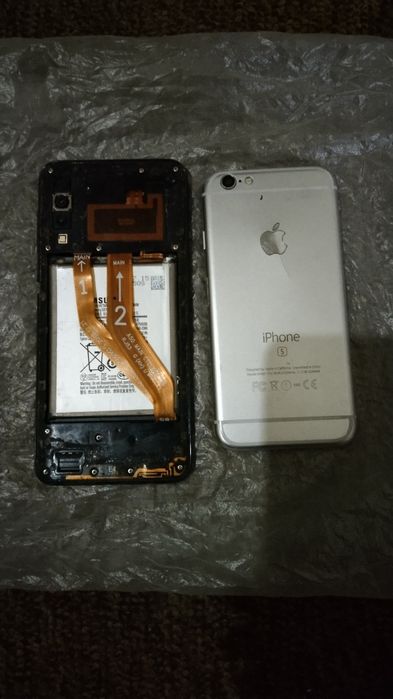 Телефоны на запчасти.