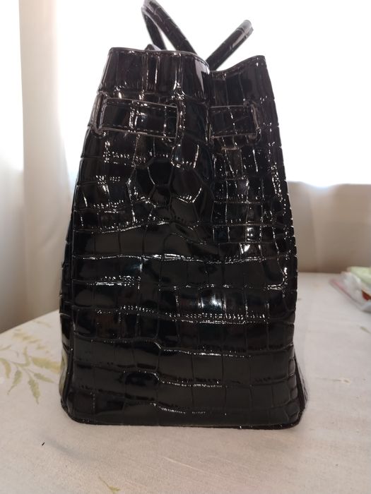 Сумка женская кожаная лакированая