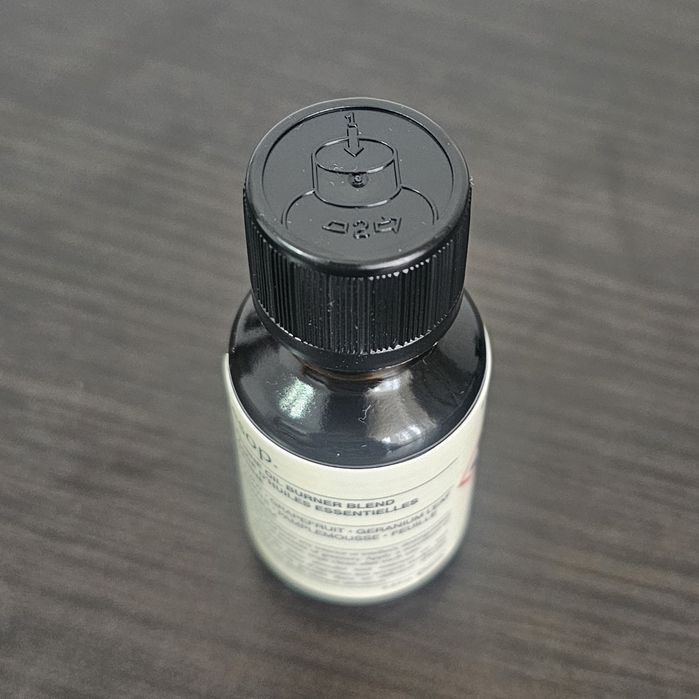 Joséphine Oil Burner Blend