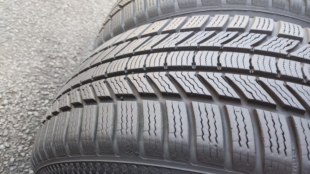 4броя зимни гуми 215/50/17 Continental WinterContact TS 870P
dot24