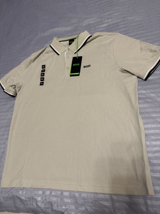 Тиниска Hugo Boss нова