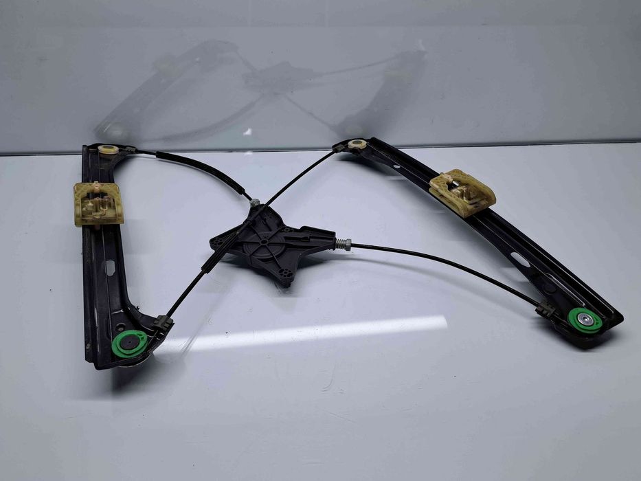 Macara electrica geam dreapta fata Volkswagen Passat B8 Variant (3G5)