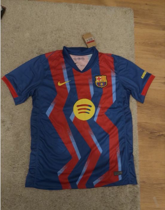 Tricou Raphinia barcelona