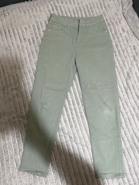 Продам вещи по 3000 тг