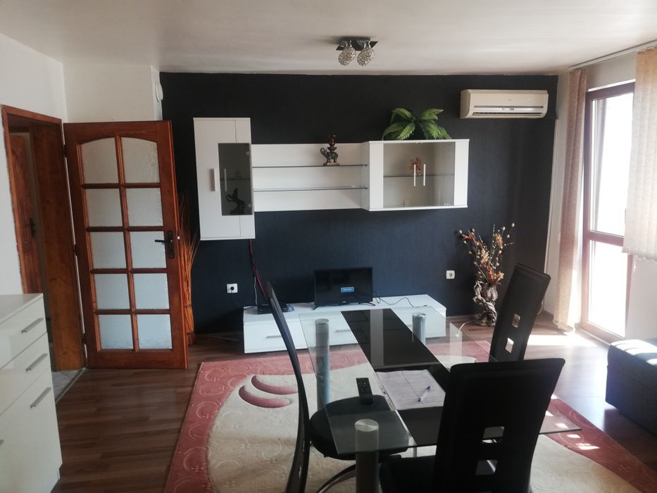 Продава се Двустаен апартамент в Варна, Автогара - 73 кв.м за 2192 €/кв.м - Снимка #8