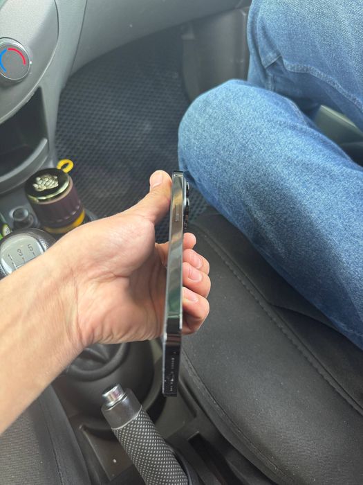 Iphone 14pro telefoni