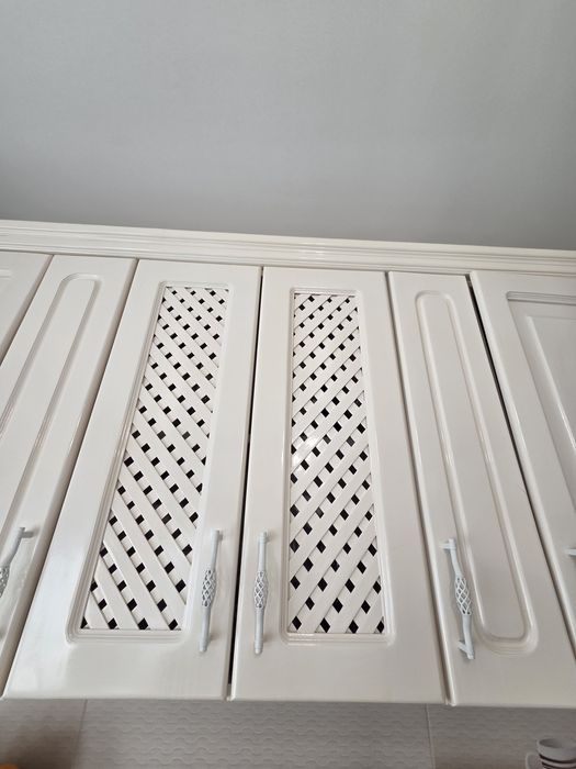 Se vinde mobila de bucatarie