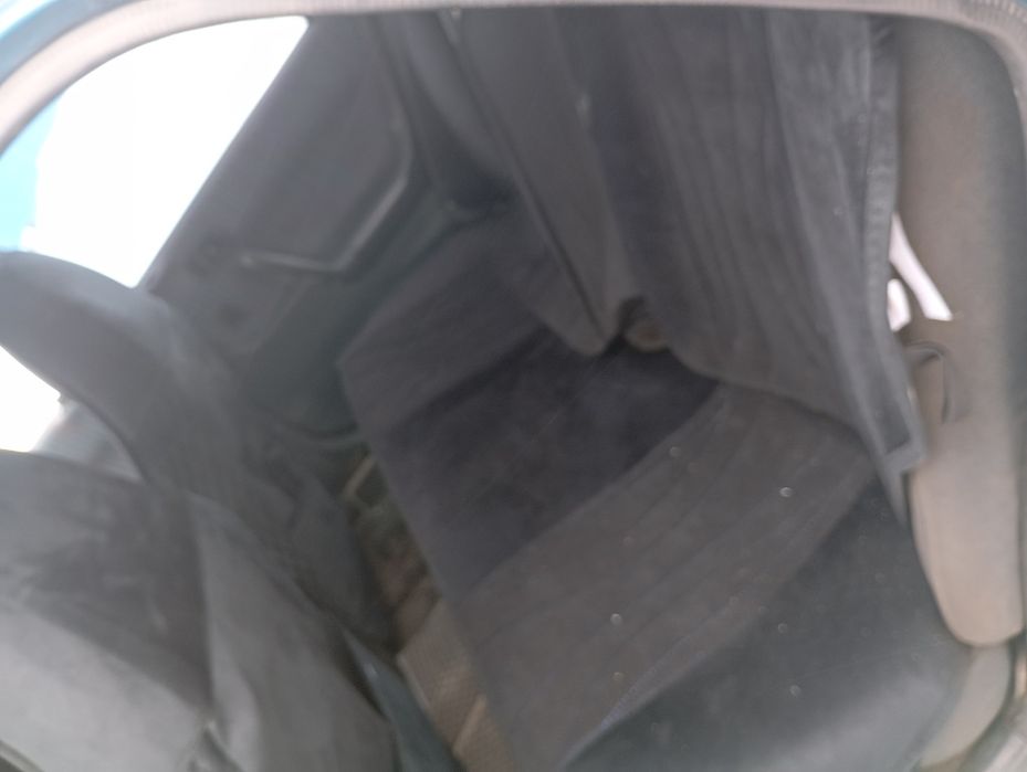 Мазда 323 продам