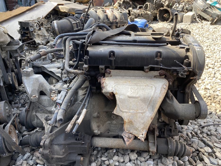 Двигатель Форд FYDB 1.6L