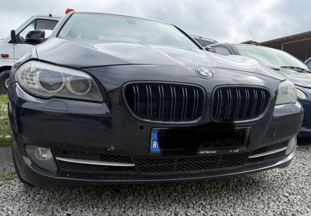 Vând spoiler complet echipat BMW seria 5 F10