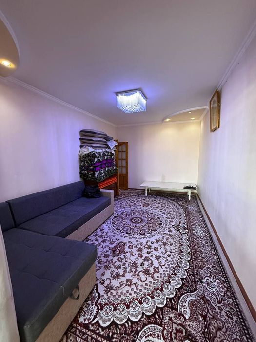 Продаётся квартира Юнусабад 10кв 2/2/5