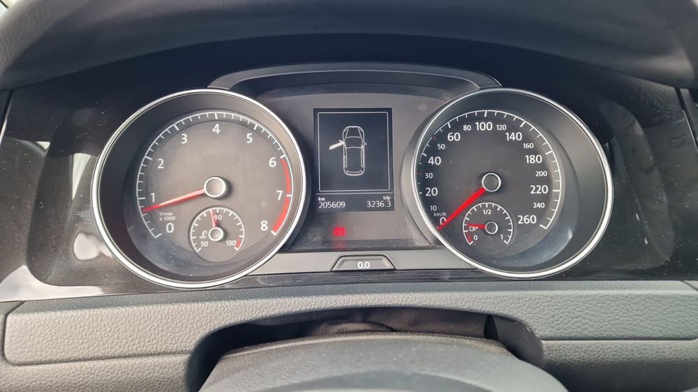 Volkswagen Golf VII 1.4 TSi 140 CP HighLine-Acum si in Rate-Xenon-18"