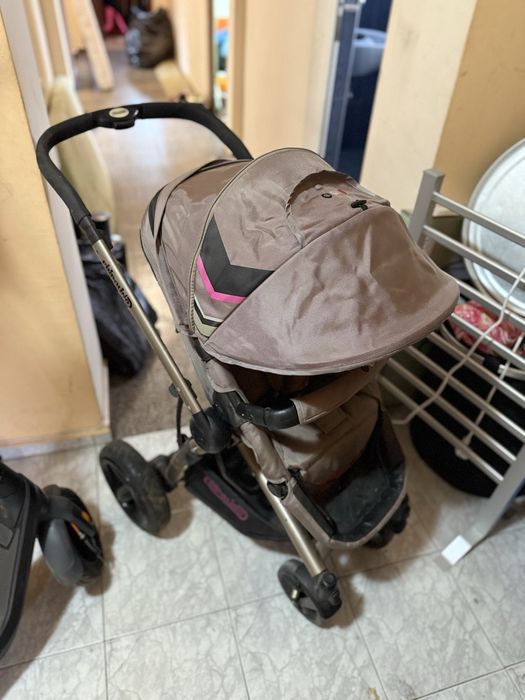 Бебешка количка Chipolino