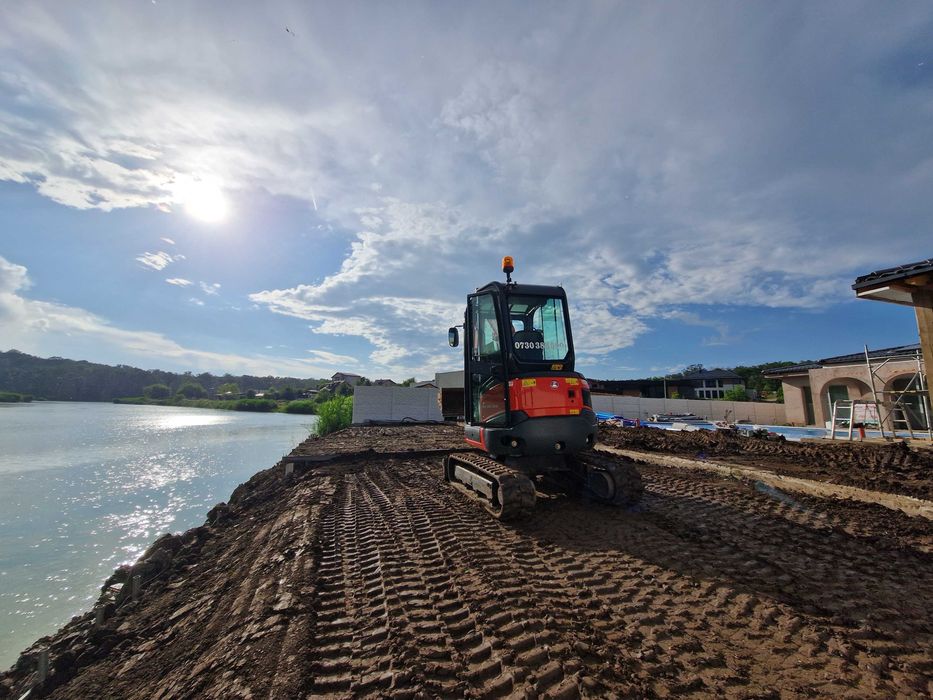 inchiriez excavator