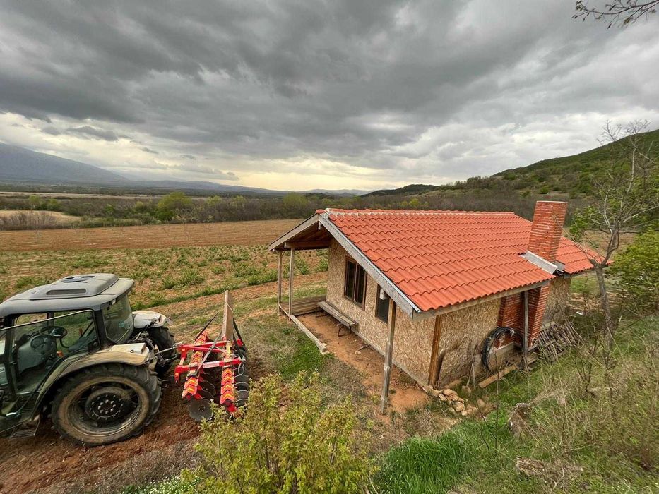 Продава се Къща в Карлово - 40 кв.м за 957 €/кв.м - Снимка #2