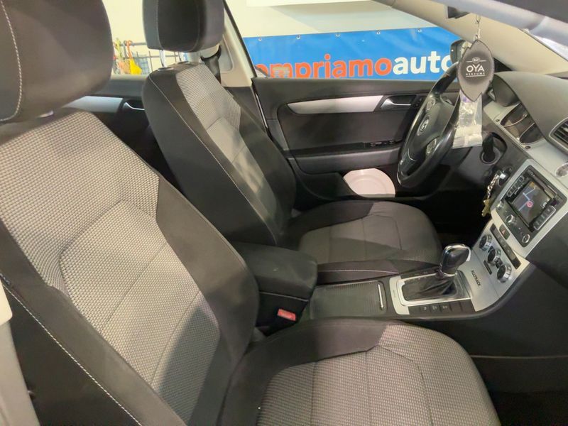 Volkswagen Passat 2.0 TDI 4Motion BlueMotion Tech 2012