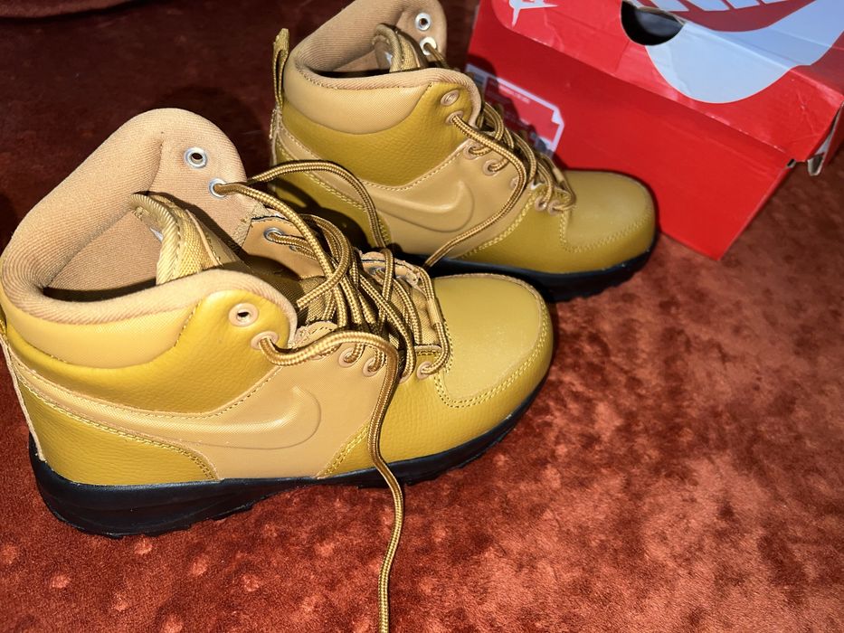 Ghete nike  nr 36